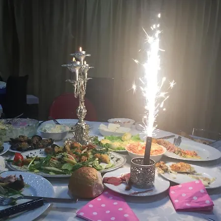 Portakal Pansiyon Kemer